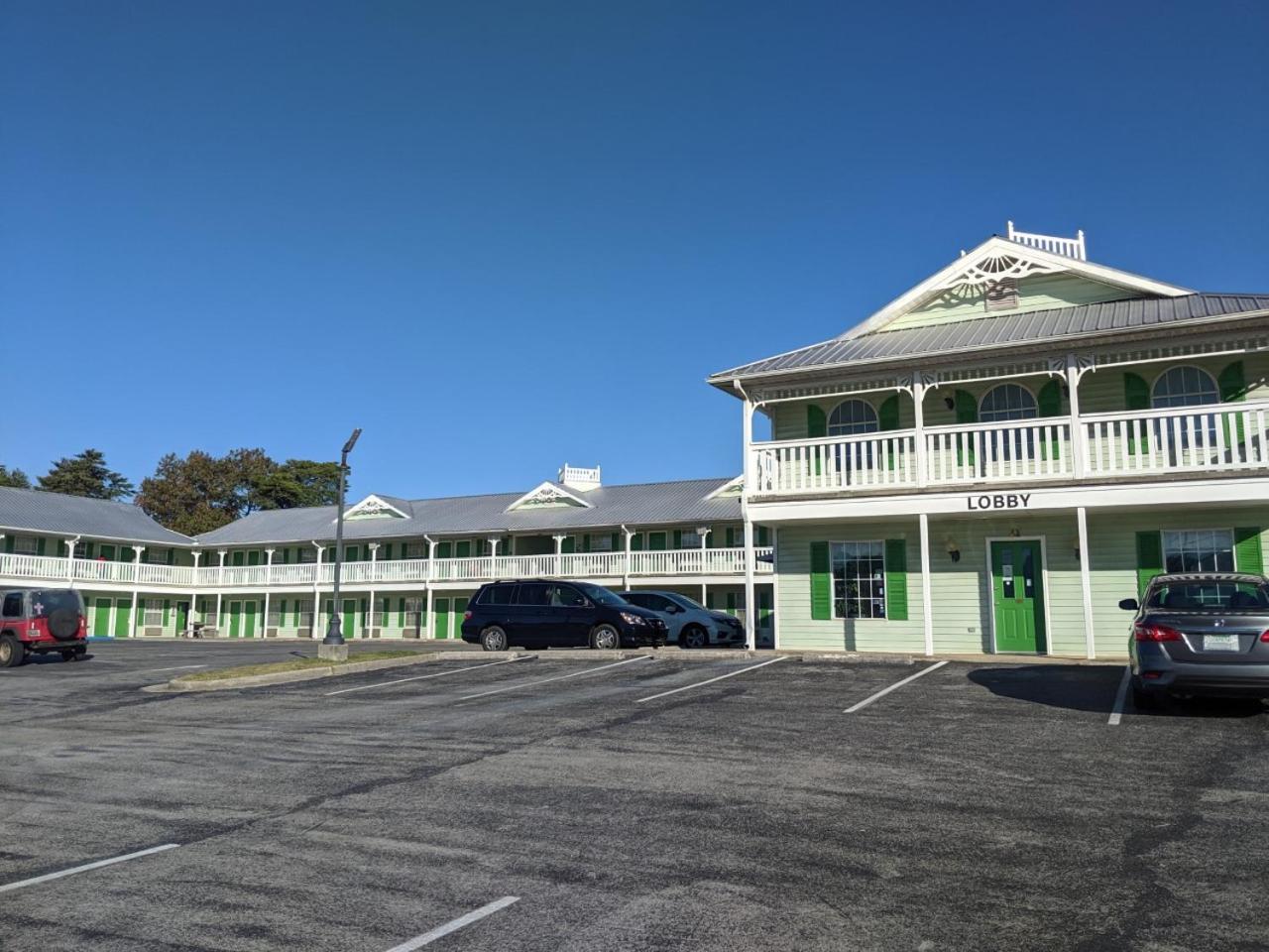 Key West Inn - Chatsworth Esterno foto